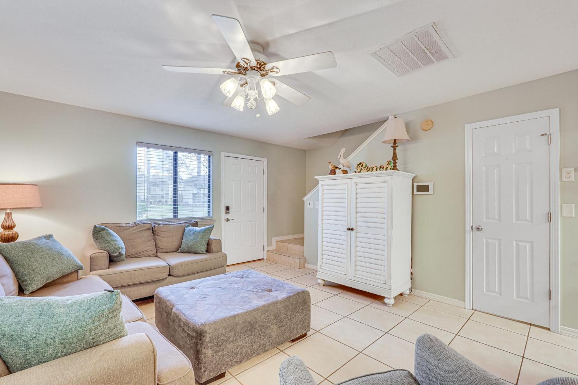 Panama Townhome With Amenities! Holiday home Panama City Beach